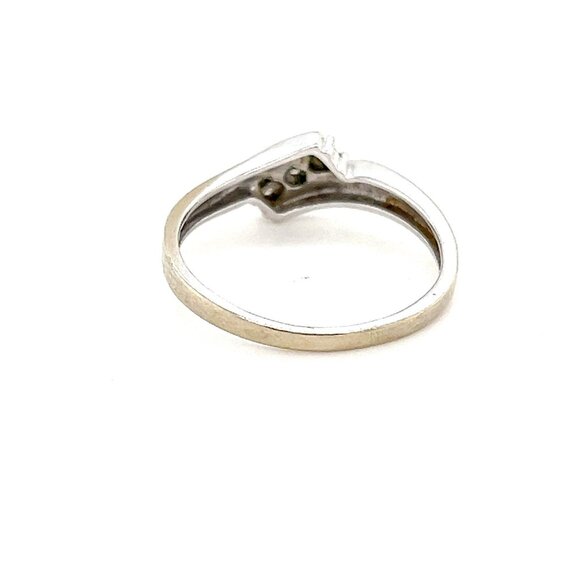 10K White Gold 3-Small Diamonds Ring - Picture 4 of 11